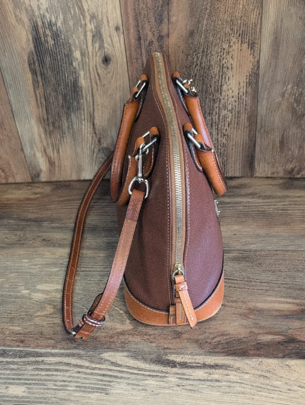 Dooney & Bourke Zip Zip Pebbled Grain Leather Dome Satchel w/Dustbag   868A